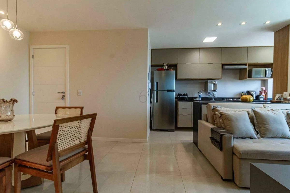  Olha que oportunidade!Te esperando pra se apaixonar por esse apartamento com 57...