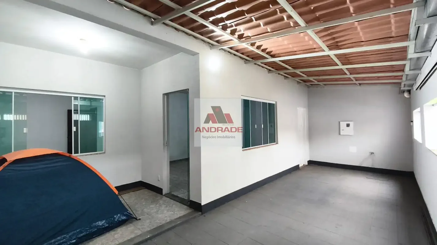 ??Vendo excelente casa na laje na ar 14??Área de lazer com •Churrasqueira •Banhe...