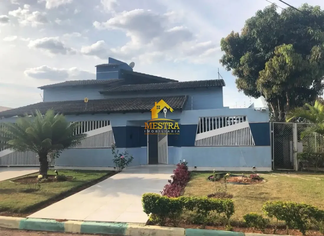 Oportunidade Única no Lúcio Costa (Guará) – Casa de Esquina com Vista Livre para...