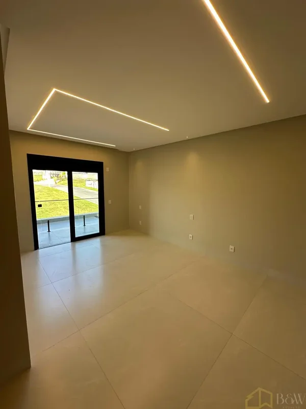 JARDINS BARCELONAINVESTIMENTO: R$ 1.790.000,00Área do Terreno: 300,00 M²Área Con...