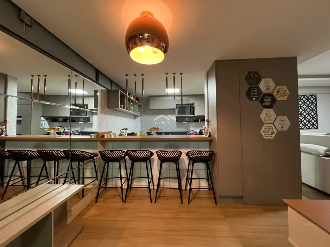 Batista Soluções Imobiliárias vende excelente apartamento Garden na Vicente Pire...