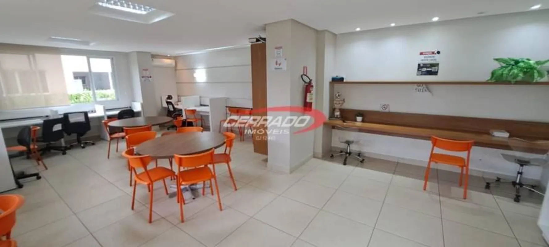 Apartamento de 2 qts com suite , com vista única para Goiania , nascente , sacad...