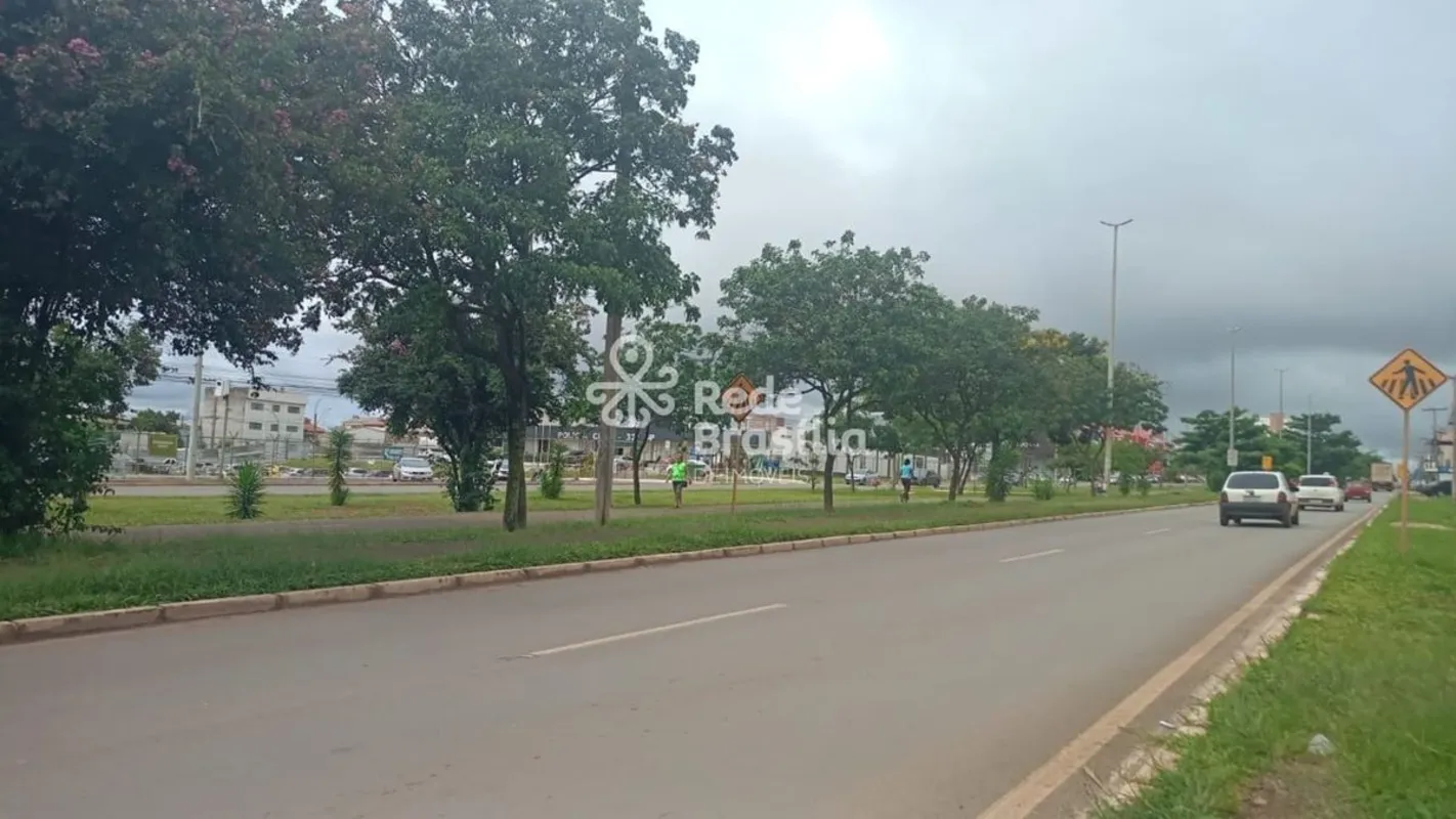 A venda ou toca imóvel composto por casa linda Eem telha colonial toda avarandad...