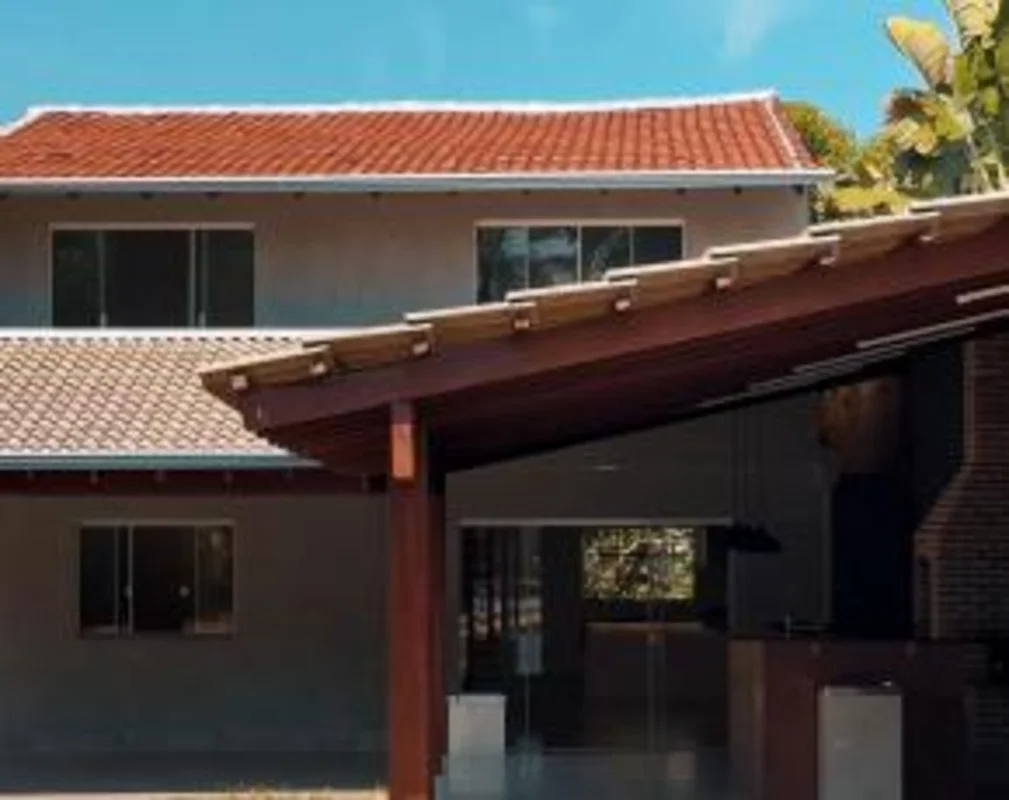 4 quartos em Arniqueira super reformada quadra 4 conjuntoVende-se Casa Espetacul...