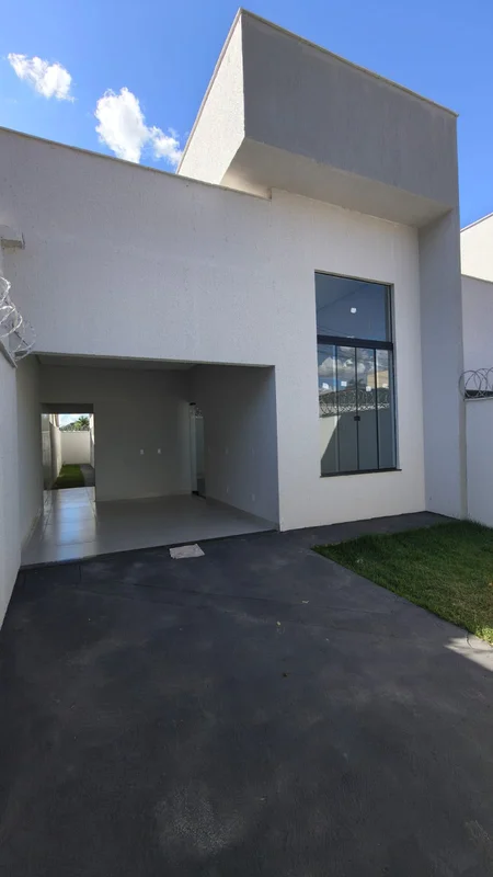 CASA À VENDA – RESIDENCIAL DEZOPI - AO LADO DO ATACADÃO DA AVENIDA DOS ROMEIROSÓ...