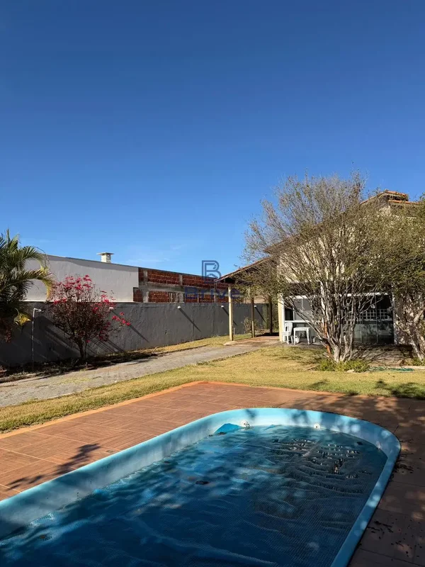 Casa de alto padrão em condomínio fechado na Ponte Alta Norte, na Rua do Rodobel...