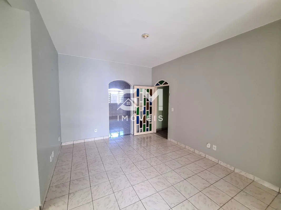 GM IMÓVEIS VENDE NA QUADRA 51-A SOBRADINHO IIAPARTAMENTO 2 ANDARÁrea total 112 m...