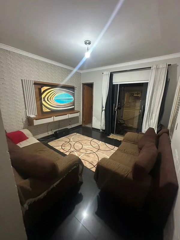 Descubra uma excelente oportunidade!!Quadra 805 Conjunto 9 A, Recanto das Emas, ...