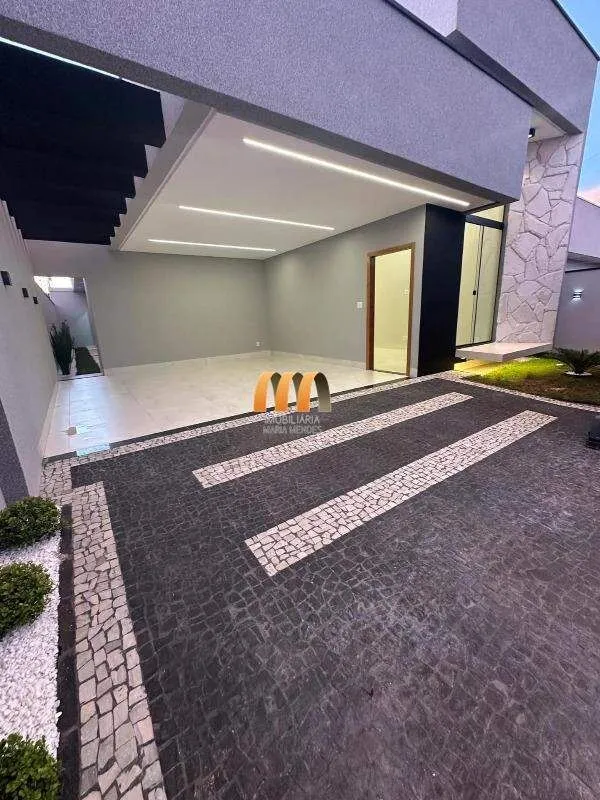 Casa com projeto moderno, fachada imponente e acabamento diferenciado, ideal pra...