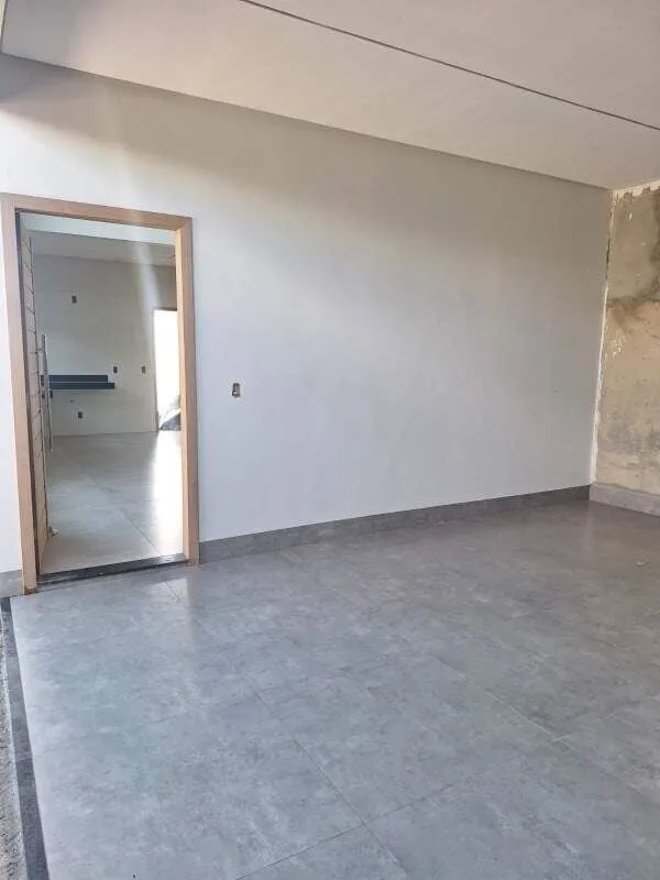 03 quartos, sendo 01 suiteSalaCozinhaBanheirosÁrea de ServiçoÁrea com Churrasque...