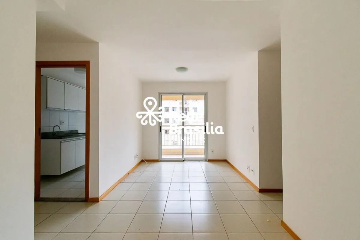 TH4952 - Quadra 301 Samambaia - Res. Via Tropical, Apartamento 03 quartos, 71m²....