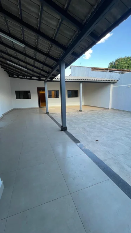 VENDE - Casa incrível! Quadra 16 - Setor Oeste - Gama/DF*4 quartos, sendo 2 suít...