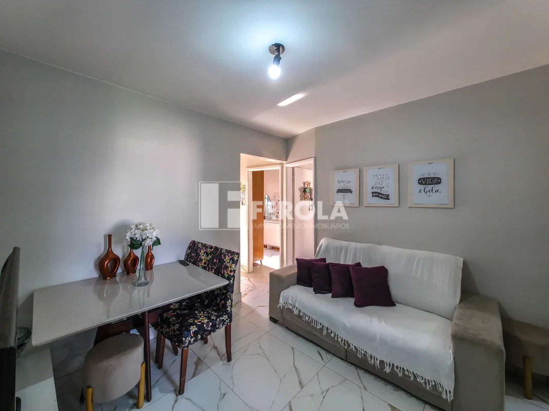 FEROLA A MAIS ACESSADA DE BRASÍLIA VENDE LINDO APARTAMENTO NA QE 3 - 982248049 -...