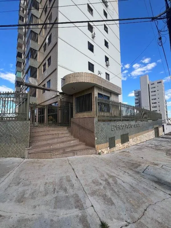  Apartamento contendo 03 quartos sendo uma suite, sala, cozinha completa em armá...
