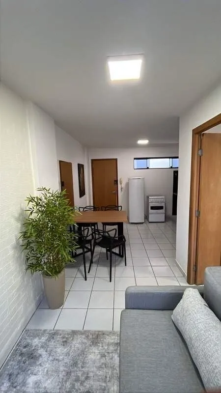 KITNET MOBILIADA PARA LOCAÇÃO NO EDIFICIO MONUMENTAL LAGO NORTE!!!- MESA COM QUA...