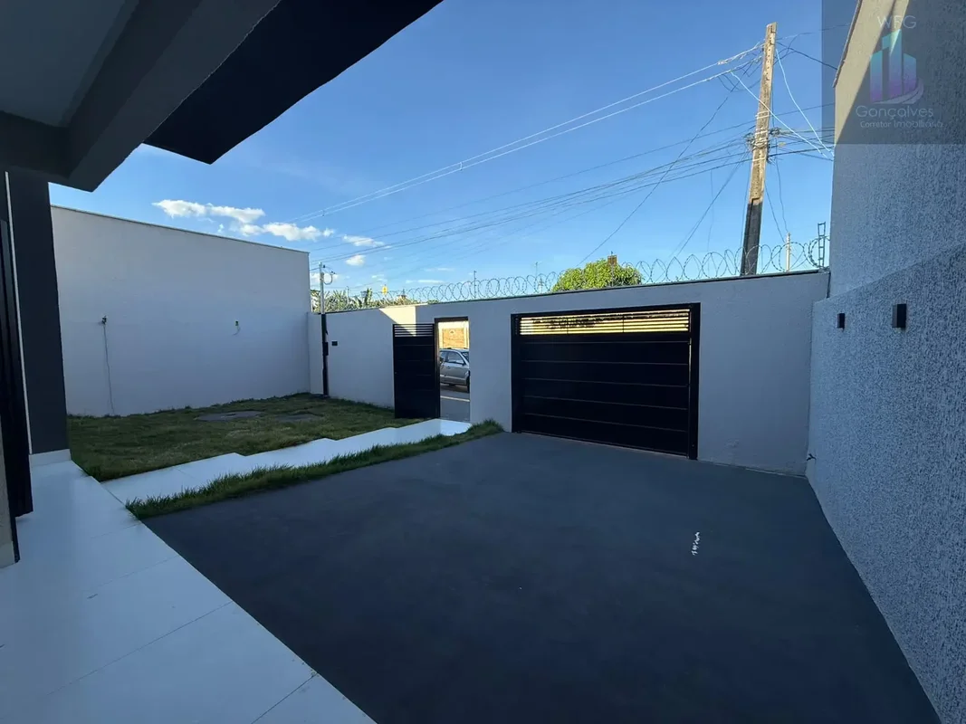 CASA EM LOTE DE 360MTS 3 SUITES+ESCR, EXCELENTE ACABAMENTO 5 MINUTOS DO BURITI S...