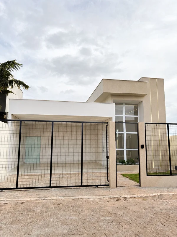 Ponte Alta NorteAlameda dos ipêsCondomínio fechado Casa composta por:3 quartos1 ...