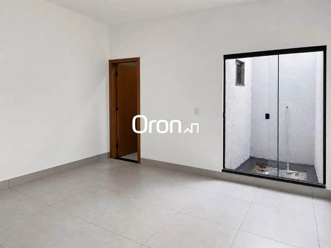 CÓDIGO DO IMÓVEL: CA2178LOCALIZAÇÃOCom fácil acesso à BR-457.AMBIENTES:Sala de e...