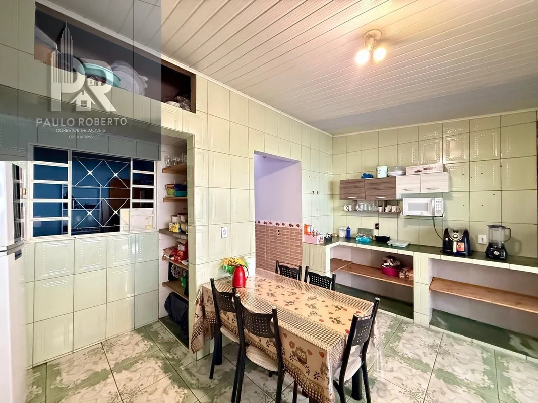 Casa Térrea de 3 Quartos na QR 402 – Samambaia NorteLocalizada em uma excelente ...