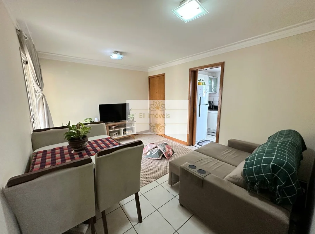 Otimo Apto Ed. Monte Castelo, setor Alto da Glória** 74m2* Nascente * Andar alto...