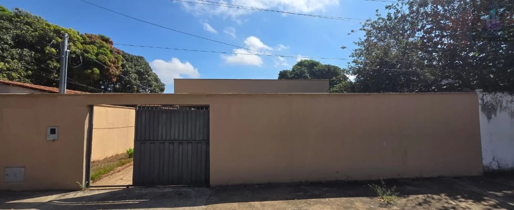 CASA 3 QUARTOS (LOTE 360MTS)PERTO DO SUP.CRISTINA E BANCO DO BRASIL Casa com 03 ...