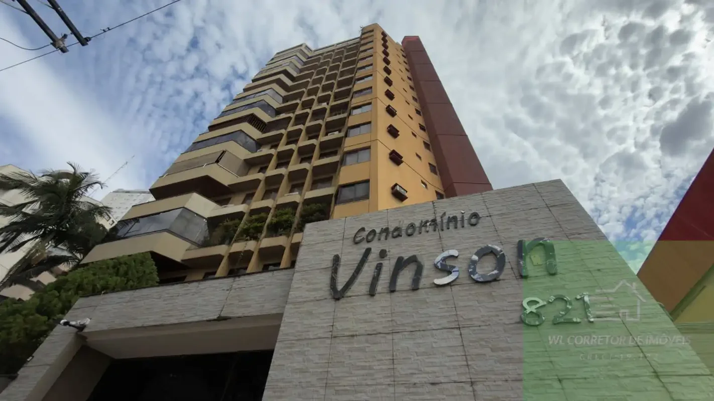 Aconchegante apartamento com 284 Mts², contendo 4 quartos sendo 2 suítes plenas,...