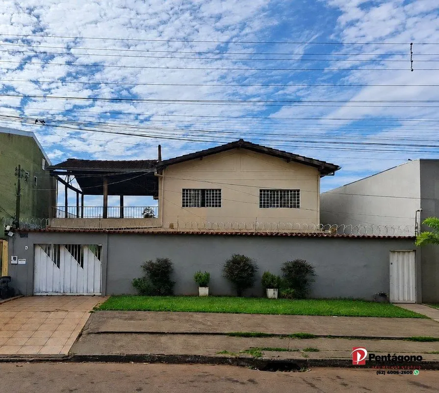 Sobrado à venda - Bairro São FranciscoSe você busca espaço, conforto e uma excel...