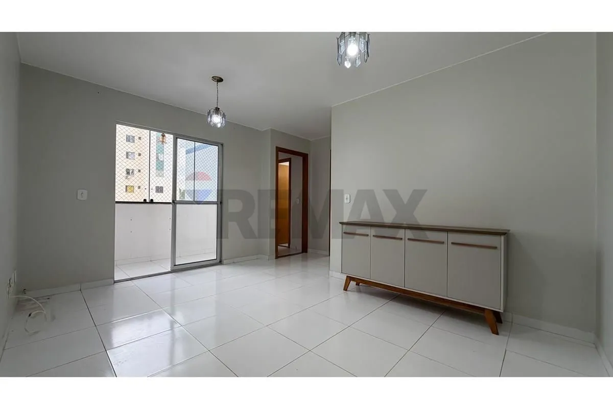 Condomínio de R$ 490, suíte e vaga coberta em Águas Claras. Apartamento de 2 qua...