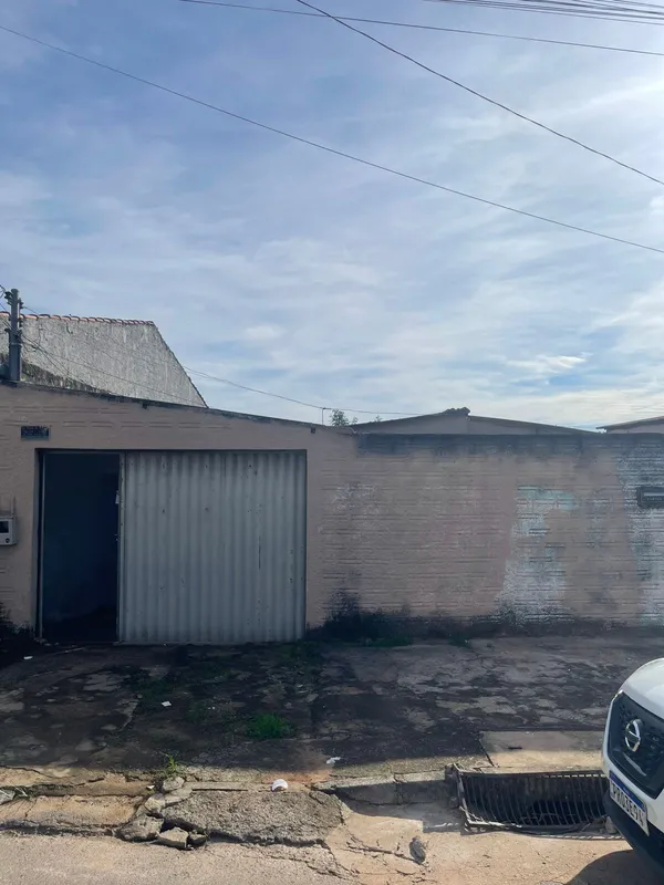 Casa à Venda no Setor Grajaú – Goiânia/GOSe você procura uma casa espaçosa, bem ...