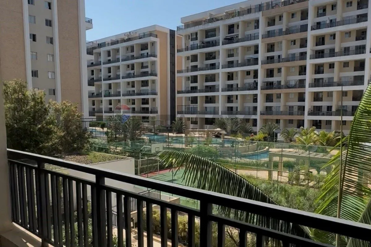 RE/MAX Inovelar apresenta este excelente apartamento no Condomínio Taguá Life, e...