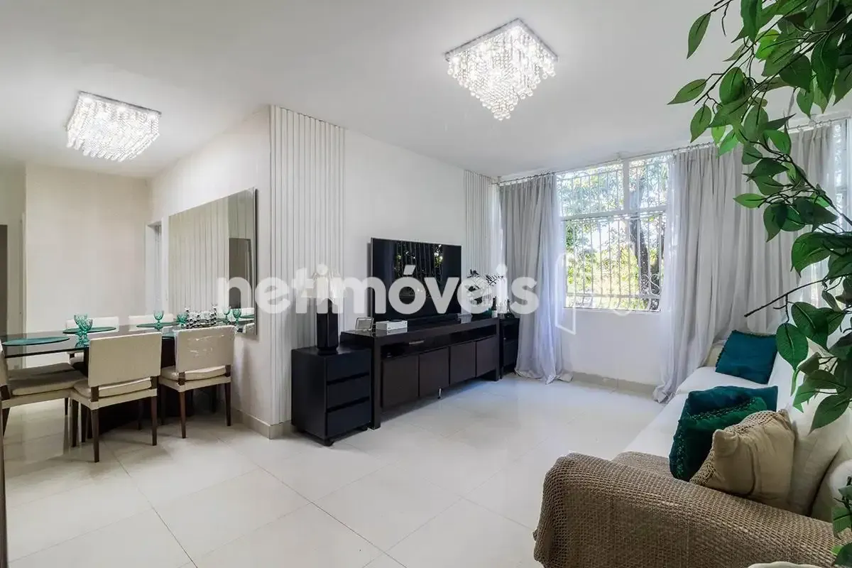 Apartamento com Escritório - Área de Serviço - Portaria Eletrônica - Asa Norte -...