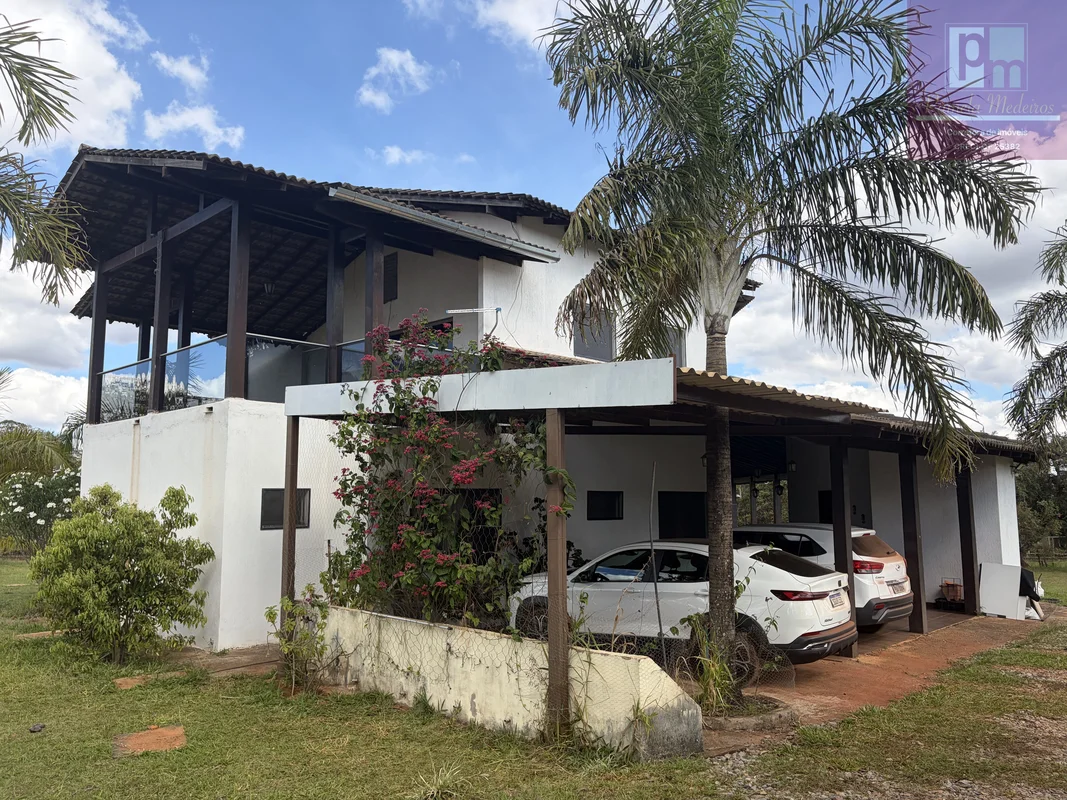Casa ampla e exclusiva com 10.000m² à venda no Núcleo Rural Alexandre Gusmão, Gl...