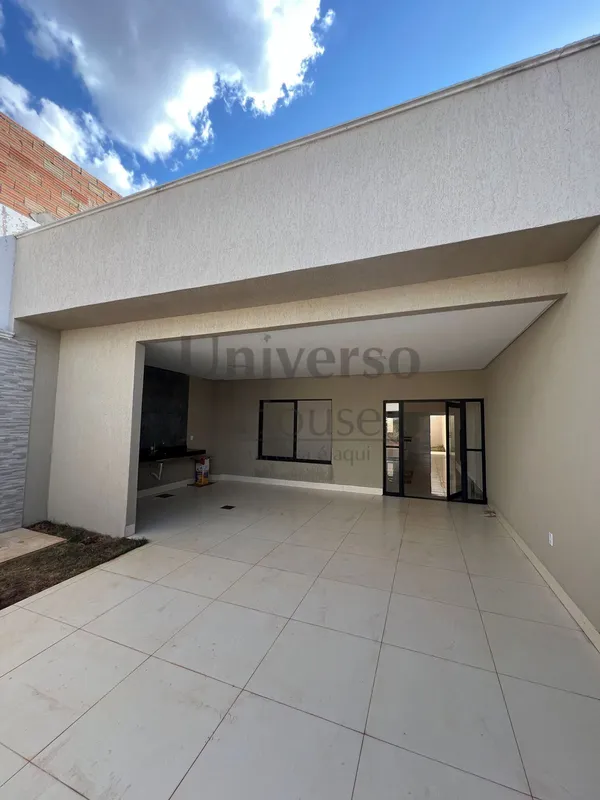 Excelente oportunidade de adquirir uma casa no bairro Recreio do Funcionário Púb...