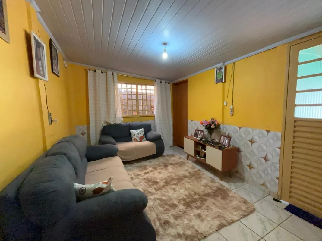 Este charmosa casa de 4 dormitórios na Mansões Paraíso, em Ponte Alta Norte, GAM...