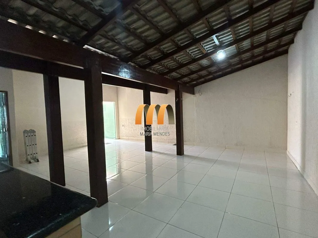 Lote 200mÁrea construída 84m3/4 um suíte1 sala1 cozinha2 banheiros Área gourmet ...