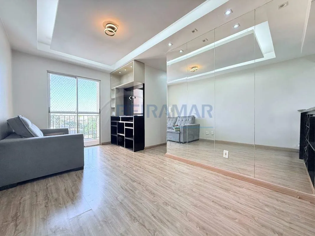 Apartamento Semi-Mobiliado para Aluguel | 3 Quartos (1 Suíte) | Vaga de Garagem ...