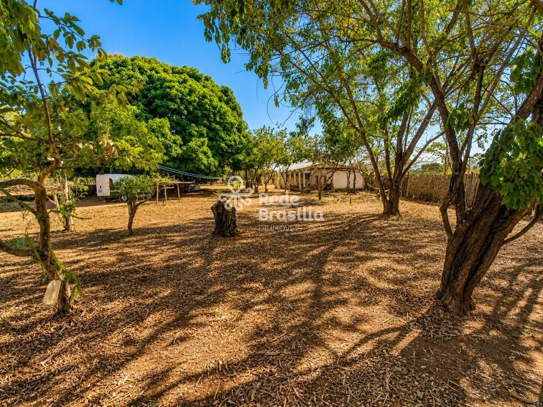 Núcleo Rural Três Conquistas - Paranoá Localizada no Núcleo Rural Três Conquista...