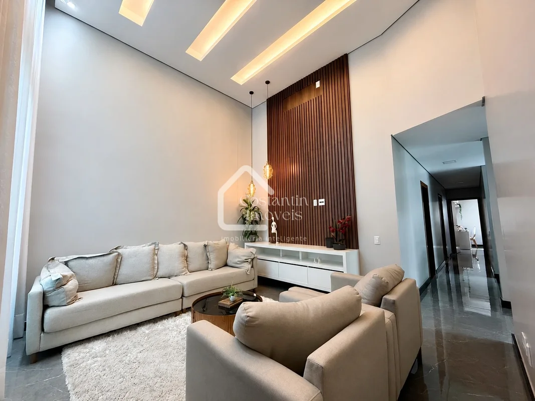 CASA DE ALTO PADRÃO À VENDA – MODERNA, SOFISTICADA E RICA EM DETALHES!Apresentam...