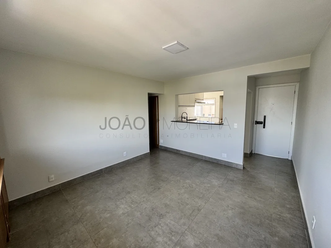 Apartamento Reformado de 68m² à Venda no Cruzeiro Novo – SHCES 1109Se você procu...