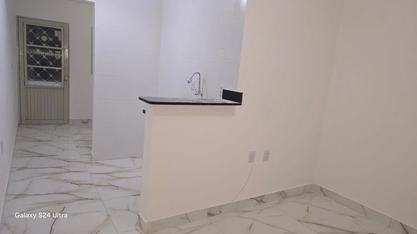 Excelente Kit a venda na QE 40 Guará IIEscriturada, quitada, ótima localizaçãoPe...