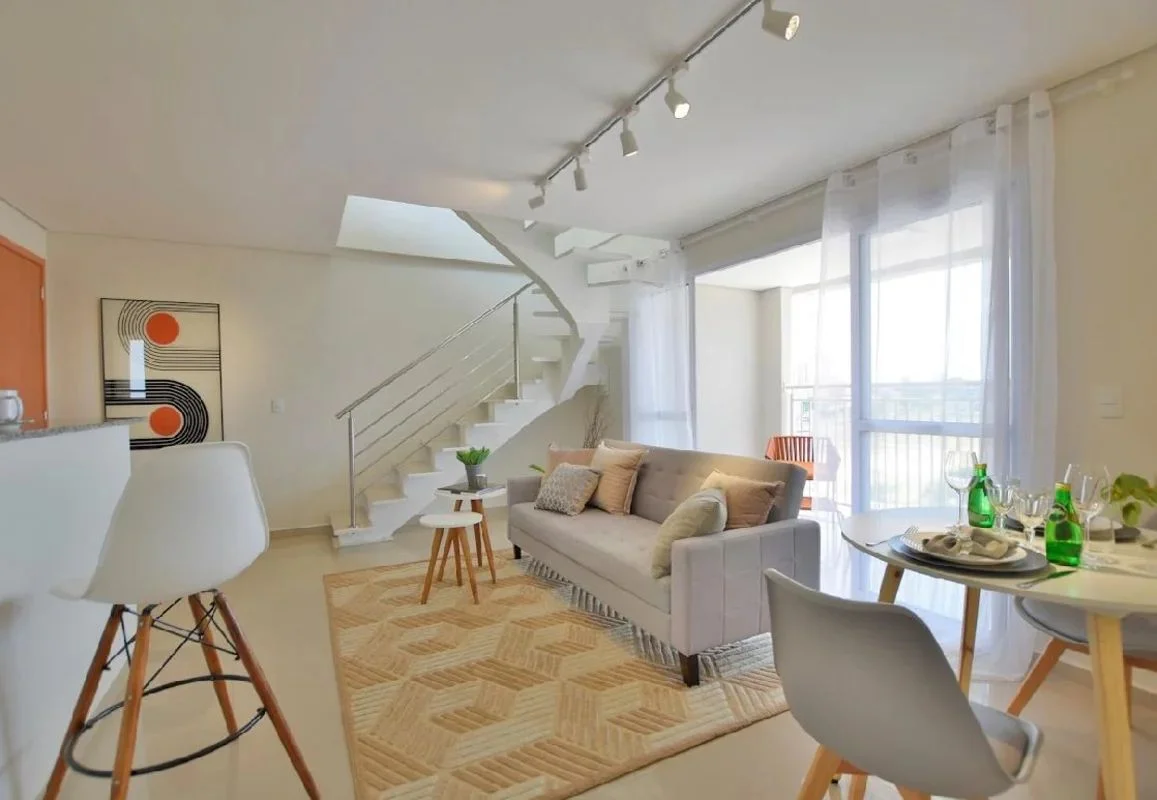 LENIÉR CURADORIA IMOBILIÁRIA VENDE Belíssima Cobertura Duplex • Residencial Le G...