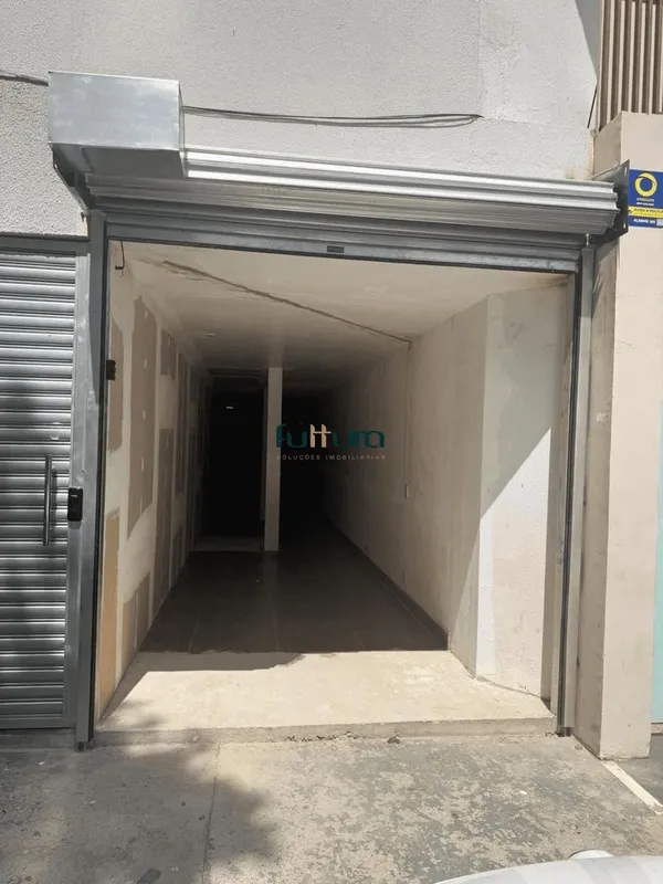 Excelente loja comercial com 216 m² para locação no coração do Setor MaristaLoja...