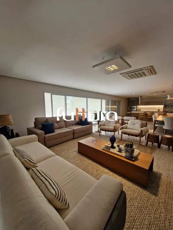FOTOS ILUSTRATIVAS DO APARTAMENTO DECORADO.Mude ainda este ano, entrega prevista...