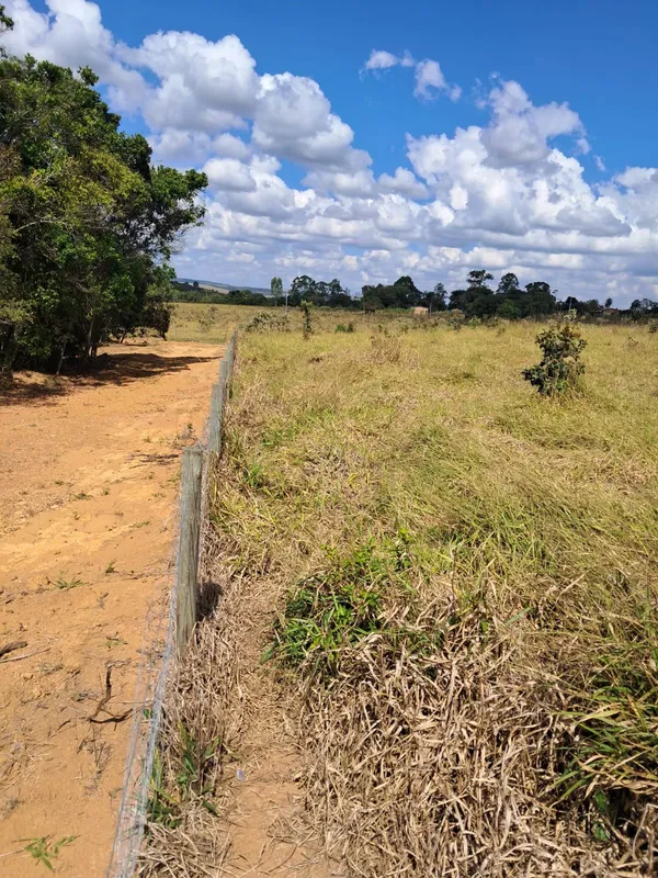 LOTE A VENDA PERTO DE ABADIÂNIA - GOIÁS-Fazenda Barreirinho-Lote com 6.700m²-Sem...