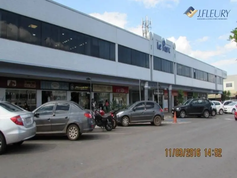 Excelente oportunidade para montar sua empresa no Sudoeste!Sala comercial locali...