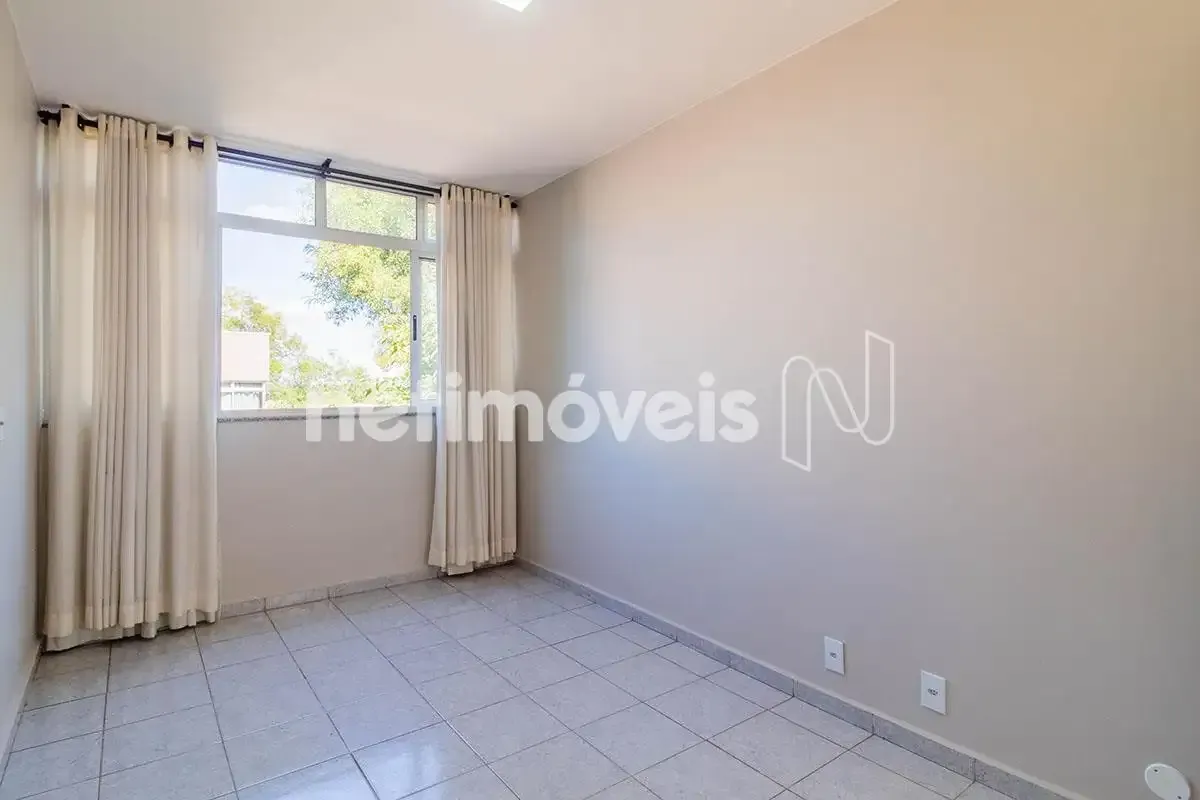 APARTAMENTO - 3 QUARTOS - SQS 414 - ASA SUL Está localizada em uma das regiões m...