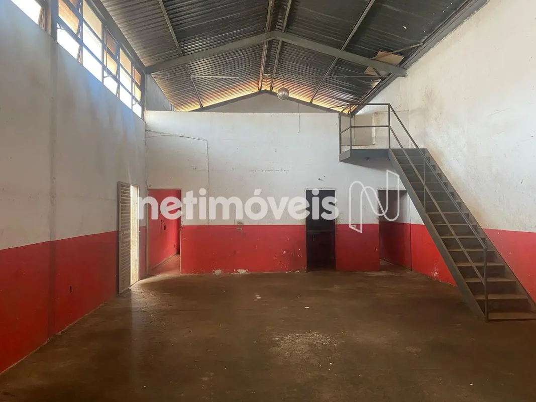 Galpão Comercial à Venda na Ceilândia – 350 m² | QNO 08Excelente oportunidade pa...