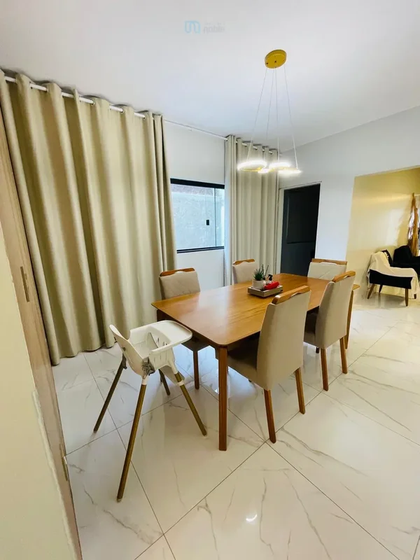 Vendo excelente casa na Quadra 22 do Setor Oeste de alto PADRÃO! Casa na Laje, s...