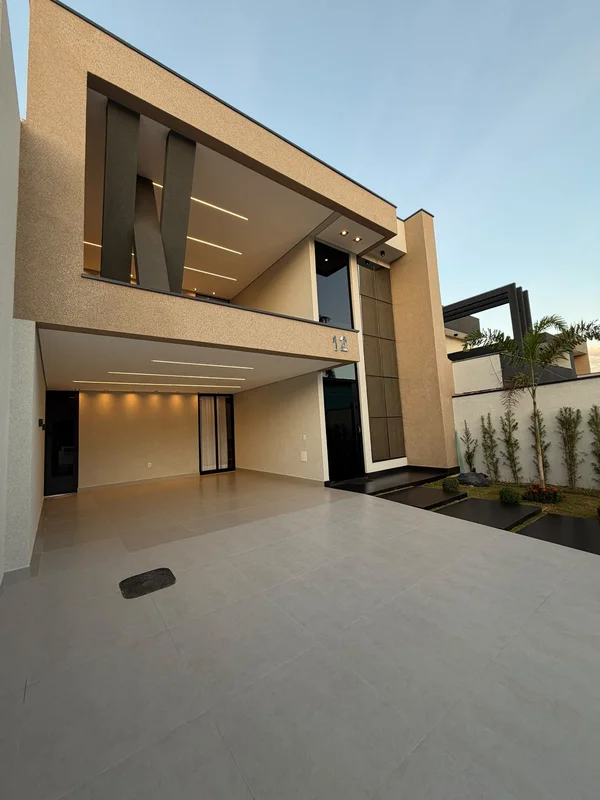 *Vendo Casa Altíssimo Padrão VICENTE PIRES* - *Rua 12 com saída para estrutural*...