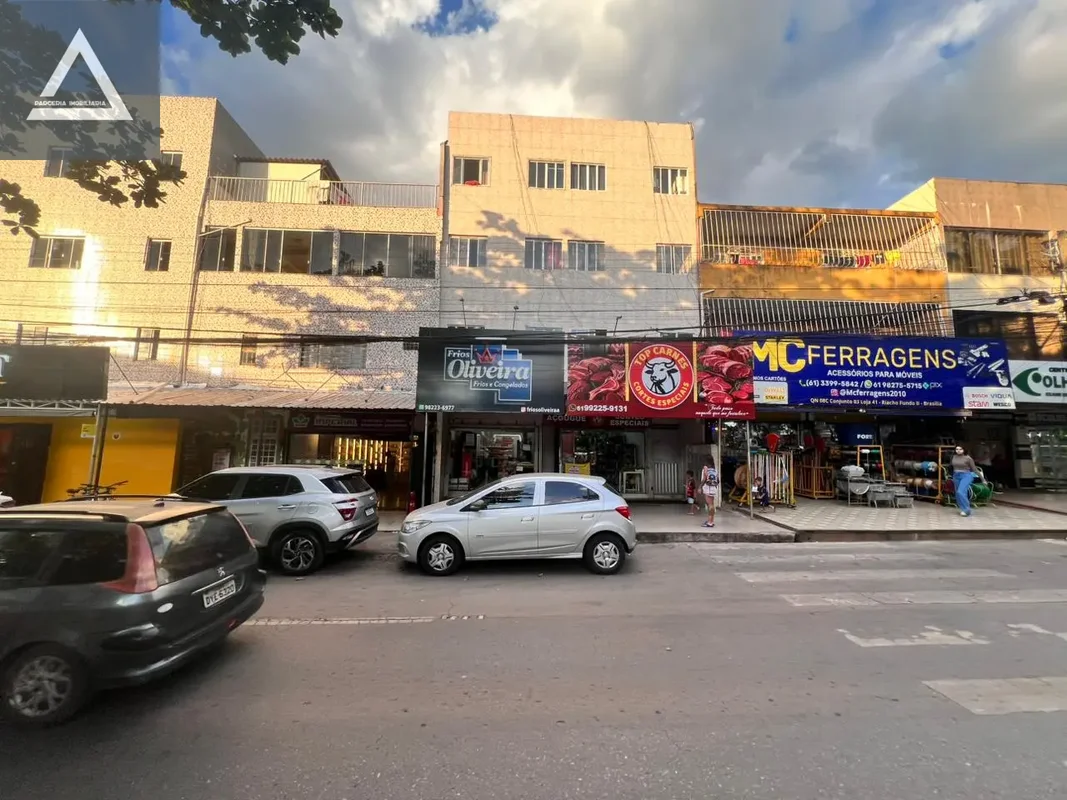 VIDEO NO ANUNCIODescubra um acolhedor apartamento de 1 suíte, localizado na QN 8...